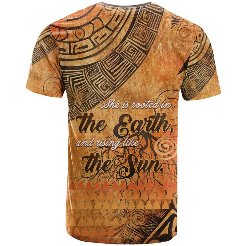 African Women She Is Rooted In The Earth and Rising Like The Sun T Shirt