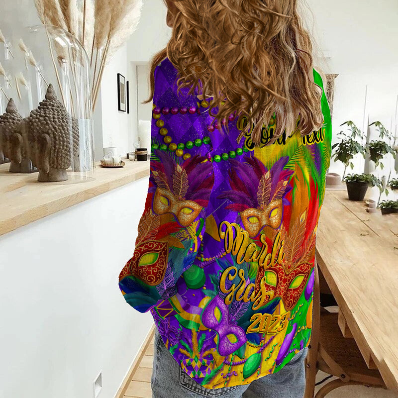 (Custom Personalised) Mardi Gras 2023 Carnival Masks With Feathers Women Casual Shirt