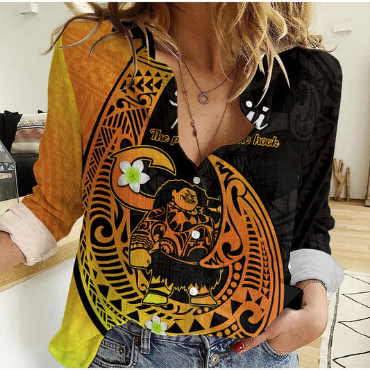 (Custom Personalised) Mauis Fish Hook Polynesian Gold Gradient Version Women Casual Shirt