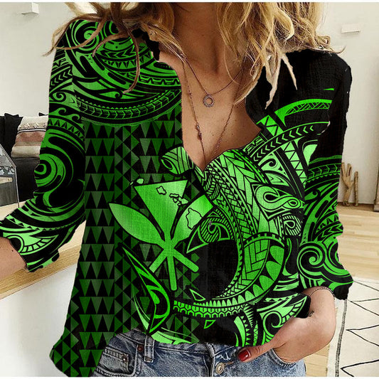 (Custom Personalised) Hawaii Hammerhead Shark Polynesian Kakau With Kanaka Green Women Casual Shirt
